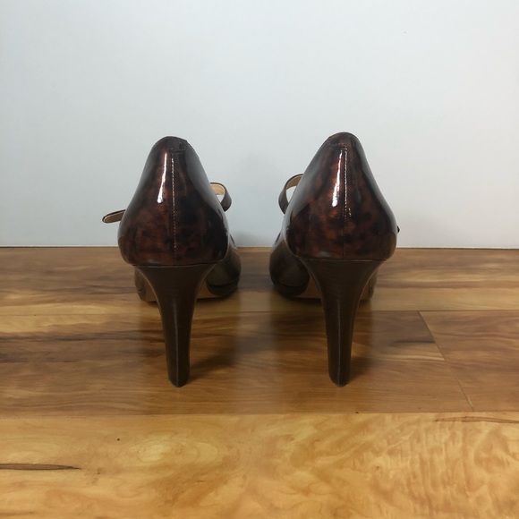 Cole Haan Nike Air Tortoise Patent Peep Toe Pump - Picture 3 of 7